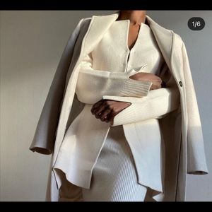 New with tags fitted knit jacket